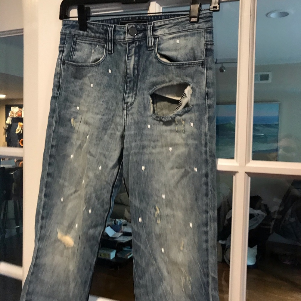 Brockenbow distressed jeans